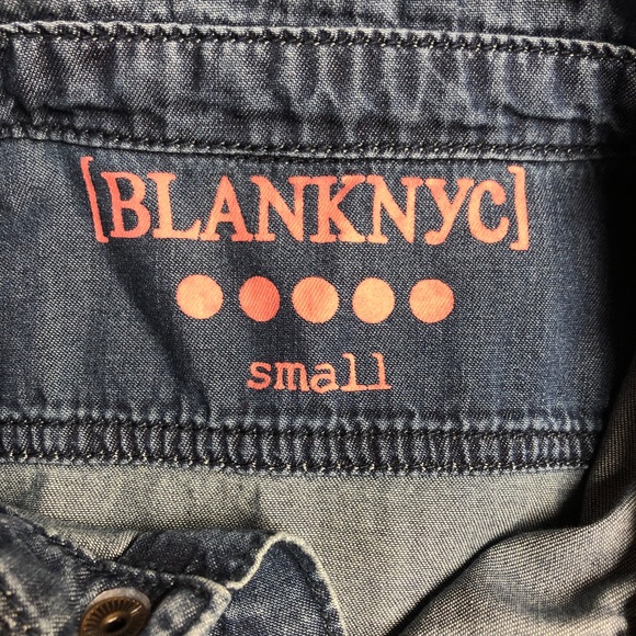 Blank NYC Dark Wash Long Sleeve Chambray Button Down Shirt Girls Size S NWT - Picture 7 of 9